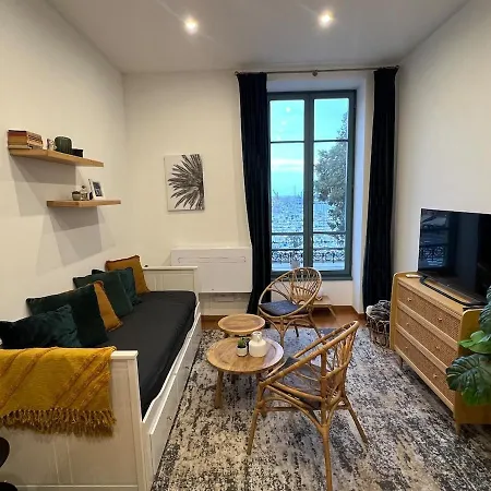 Cozy Studio, Exceptional View Of Lympia Harbor *