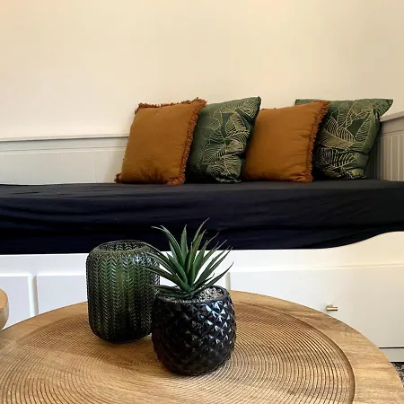 Apartamento Cozy Studio, Exceptional View Of Lympia Harbor