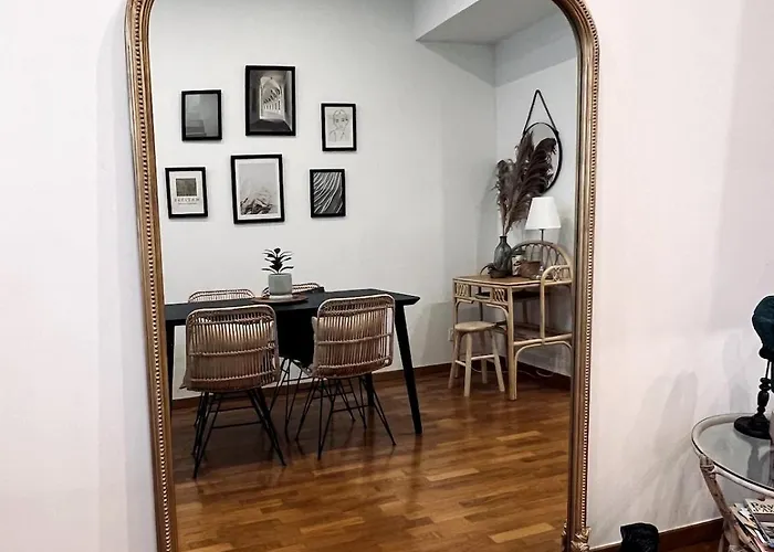 Appartement Cozy Studio, Exceptional View Of Lympia Harbor *